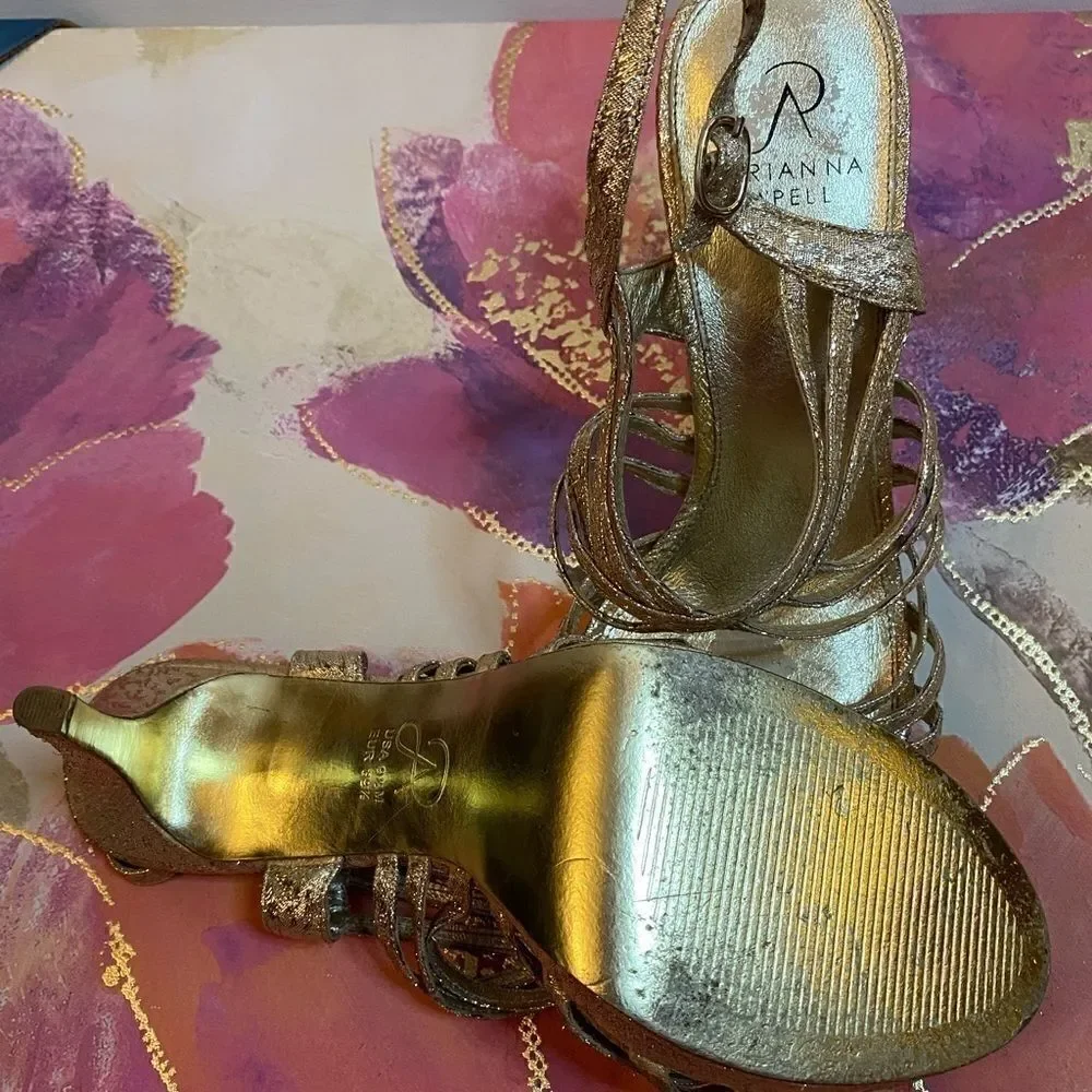 👡Adrianna Papell Gold Skinny Strappy heels 9.5